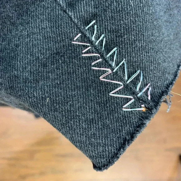 Vintage Lee reworked hand embroidered black denim jean cut off high waist shorts - Picture 10 of 13